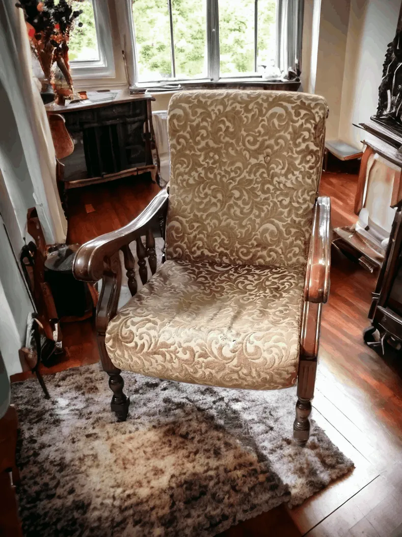 La chaise en bois massif et velours représente un mariage parfait entre élégance et confort, un meuble qui apporte une touche de raffinement à n'importe quel environnement. Cette chaise n'est pas seulement un élément fonctionnel, mais aussi un véritable objet de design, capable d'enrichir votre espace par sa présence imposante et son charme intemporel. Caractéristiques principales : Structure en bois massif : La base en bois massif assure stabilité et robustesse, rendant la chaise un investissement durable dans le temps. Le bois, souvent finement travaillé, peut présenter des détails sculptés qui accentuent l’artisanat du meuble et ajoutent un élément décoratif. Revêtement en velours : Le velours confère à la chaise une sensation de luxe et de confort, tout en lui donnant un aspect sophistiqué. La douceur du tissu invite à la détente, tandis que les variations de couleur et de texture offrent un impact visuel qui capte l'attention. Les tons de velours peuvent varier des teintes neutres aux couleurs vives, permettant de personnaliser le décor selon vos goûts. Design ergonomique : Conçue pour offrir un confort optimal, la chaise dispose d'un siège bien rembourré et d'un dossier qui soutient le dos, la rendant idéale pour des moments de lecture ou pour se détendre après une longue journée. Polyvalence de style : Ce type de chaise s'adapte facilement à différents styles décoratifs, du classique au moderne, en passant par le vintage. Elle est parfaite pour le salon, le bureau ou même comme accent dans une chambre. Pourquoi la choisir ? Choisir une chaise en bois massif et velours, c’est opter pour un meuble qui allie confort, élégance et durabilité. Cette chaise enrichit non seulement le design intérieur, mais offre également un lieu confortable pour se détendre et profiter de moments de tranquillité. Idéale pour ceux qui recherchent un meuble non seulement fonctionnel, mais aussi porteur d'une histoire, grâce à sa qualité artisanale et au choix des matériaux. Avec son style intemporel et sa polyvalence, la chaise en bois massif et velours devient un élément clé pour créer des espaces chaleureux et accueillants, où le confort et l'esthétique se rencontrent harmonieusement.