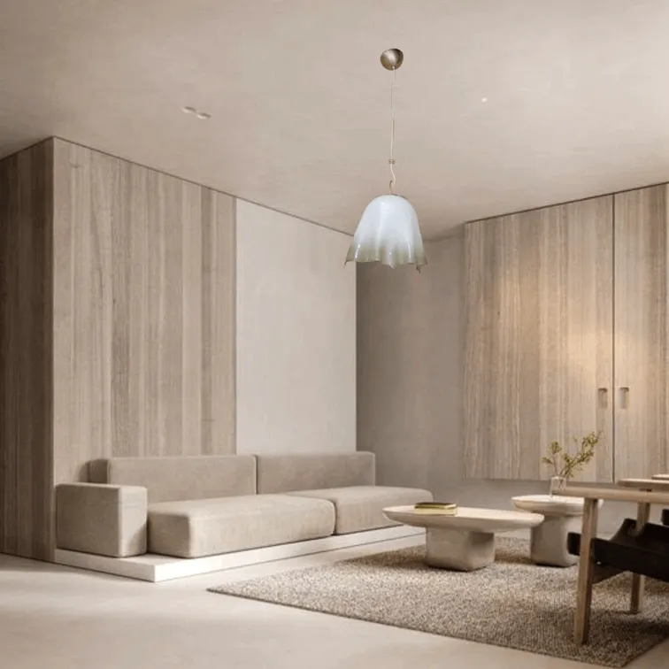 Découvrez l'élégance intemporelle du Lustre en Verre de Murano Fazzoletto de La Murrina. Cette superbe pièce, caractérisée par un design innovant et un verre soufflé de haute qualité, ajoute une touche de luxe à n'importe quel environnement. Ses formes ondulées évoquent la délicatesse d'un mouchoir, tandis que les nuances vives du verre reflètent la lumière de manière fascinante, créant des ambiances magiques et chaleureuses. Parfait pour ceux qui souhaitent décorer avec style et originalité, c'est un véritable chef-d'œuvre de l'artisanat italien.